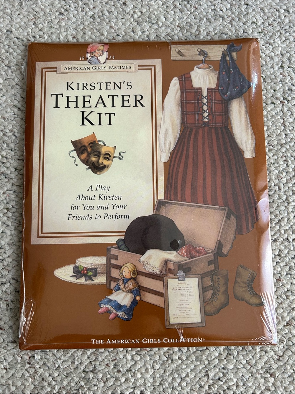 American Girls Kirsten's Theater Kit Kids Set - Brown/Red